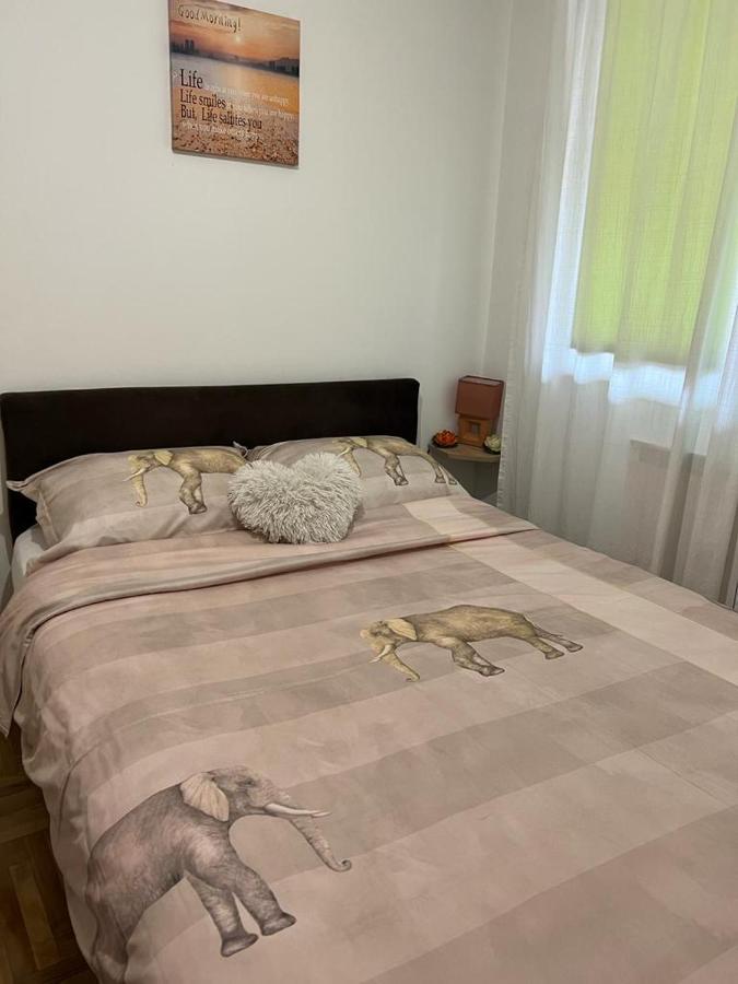 Apartman Manja Lukavica Eksteriør bilde